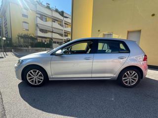 VOLKSWAGEN Golf usata, con Airbag laterali