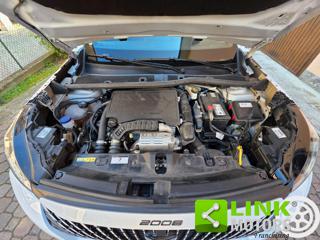PEUGEOT 2008 usata, con Interni in pelle