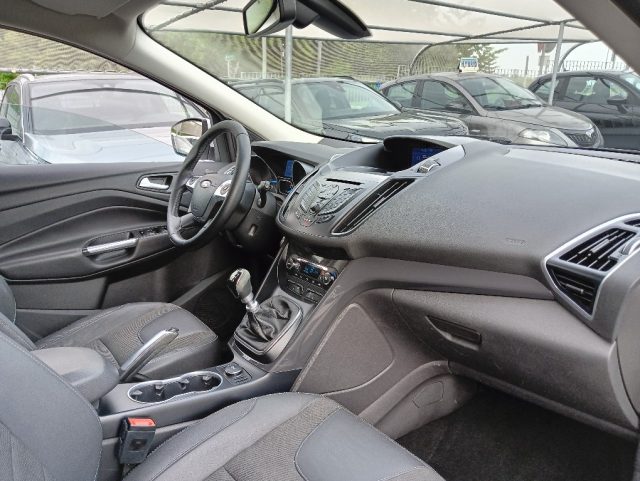 FORD Kuga usata, con Fendinebbia