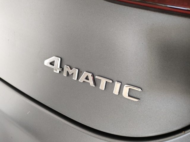 MERCEDES-BENZ GLC 220 usata, con USB