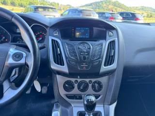 FORD Focus usata, con Specchietti laterali elettrici