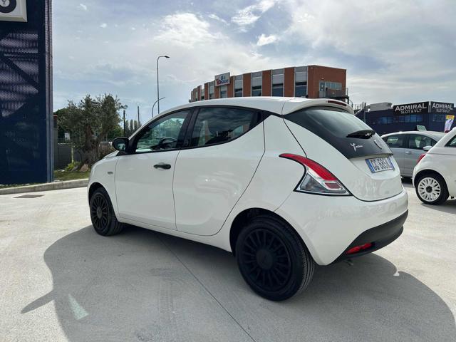LANCIA Ypsilon usata, con Chiusura centralizzata