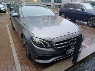 MERCEDES-BENZ E 220 usata, con Airbag Passeggero