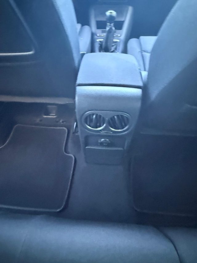 VOLKSWAGEN Tiguan usata, con Airbag testa