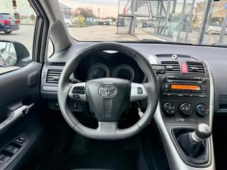 TOYOTA Auris usata, con Controllo trazione