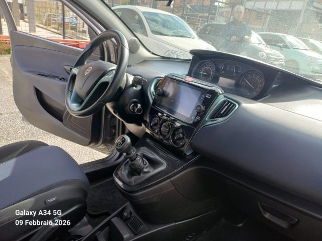 LANCIA Ypsilon usata, con Chiusura centralizzata