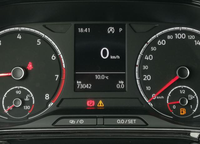 VOLKSWAGEN T-Cross usata, con Autoradio