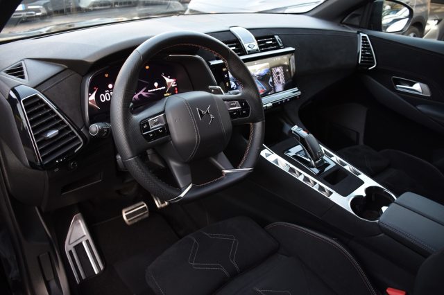 DS AUTOMOBILES DS 7 usata, con Autoradio