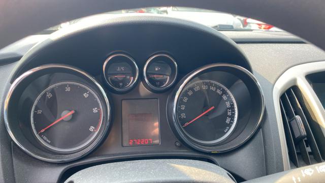OPEL Astra usata, con Cruise Control