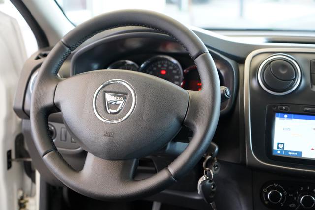 DACIA Logan usata, con Bluetooth