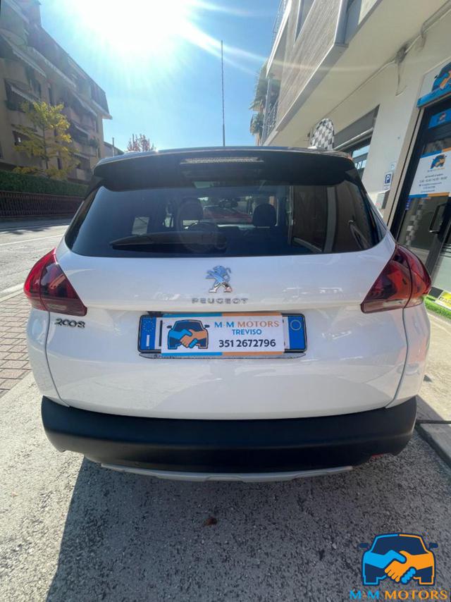 PEUGEOT 2008 usata, con Tetto panorama