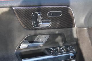 MERCEDES-BENZ GLB 200 usata, con Cerchi in lega