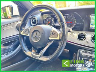 MERCEDES-BENZ E 220 usata, con Sensori di parcheggio anteriori
