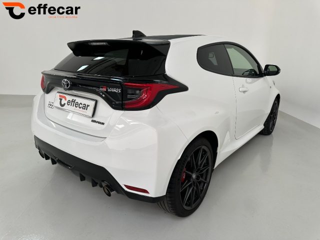 TOYOTA Yaris usata, con Cerchi in lega