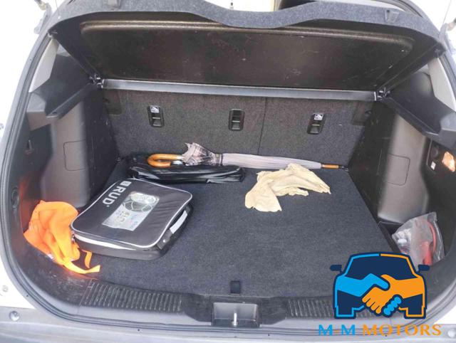 SUZUKI S-Cross usata, con Autoradio