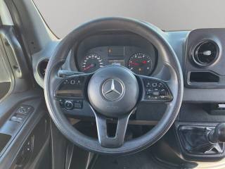 MERCEDES-BENZ Sprinter usata, con Sensore di luce