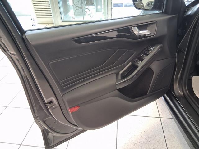 FORD Focus usata, con Fendinebbia