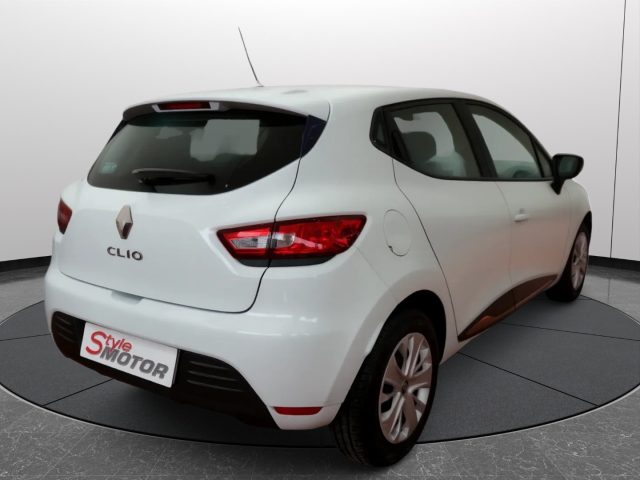 RENAULT Clio usata, con Airbag laterali