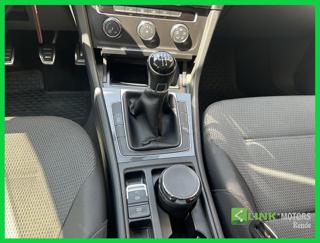 VOLKSWAGEN Golf Variant usata, con USB
