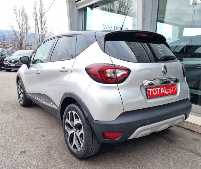 RENAULT Captur usata, con Autoradio