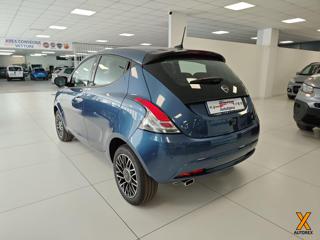 LANCIA Ypsilon usata, con Fendinebbia