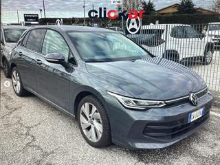 VOLKSWAGEN Golf usata, con Autoradio