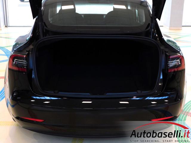 TESLA Model 3 usata, con Sedile posteriore sdoppiato