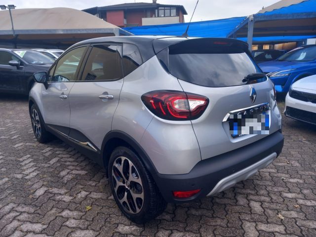 RENAULT Captur usata, con Airbag