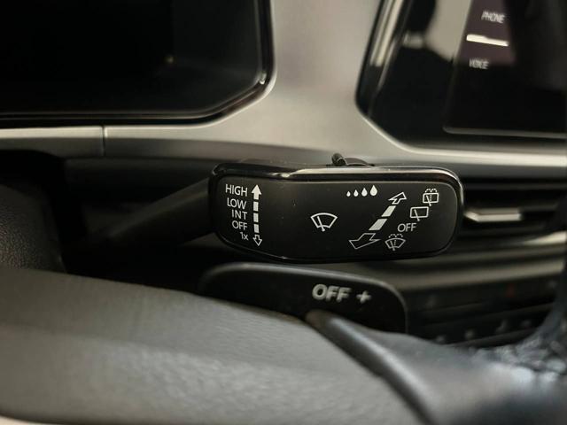 VOLKSWAGEN T-Roc usata, con Sedili riscaldati