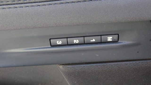 LAND ROVER Range Rover Evoque usata, con Specchietto retrovisore con funzione antiabbagliamento