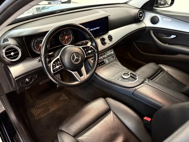 MERCEDES-BENZ E 200 usata, con Chiusura centralizzata