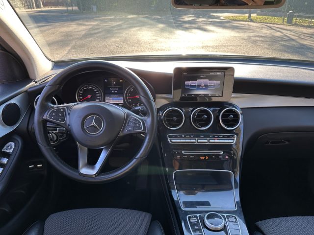 MERCEDES-BENZ GLC 220 usata, con Gancio traino
