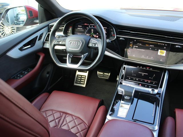 AUDI SQ8 usata, con Interni in pelle