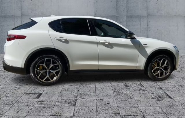ALFA ROMEO Stelvio usata, con Airbag laterali