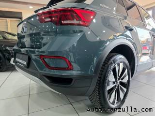 VOLKSWAGEN T-Roc usata, con MP3