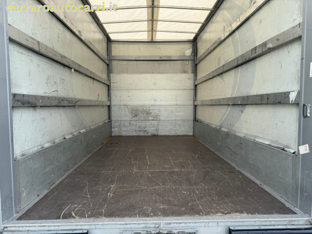 IVECO Daily usata, con Volante multifunzione