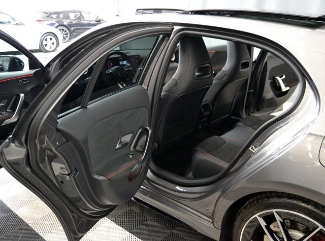 MERCEDES-BENZ A 35 AMG usata, con Airbag laterali