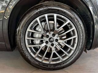 MASERATI Grecale usata, con Alzacristalli elettrici