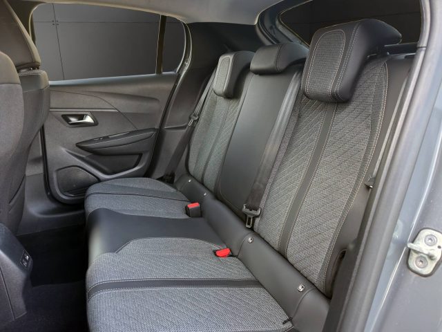 PEUGEOT 208 usata, con Autoradio digitale