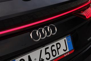 AUDI Q8 usata, con Riconoscimento dei segnali stradali