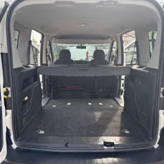 FIAT Doblo usata, con Bluetooth