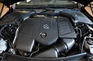 MERCEDES-BENZ C 300 usata 64