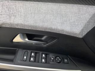 PEUGEOT 3008 usata, con Specchietti laterali elettrici