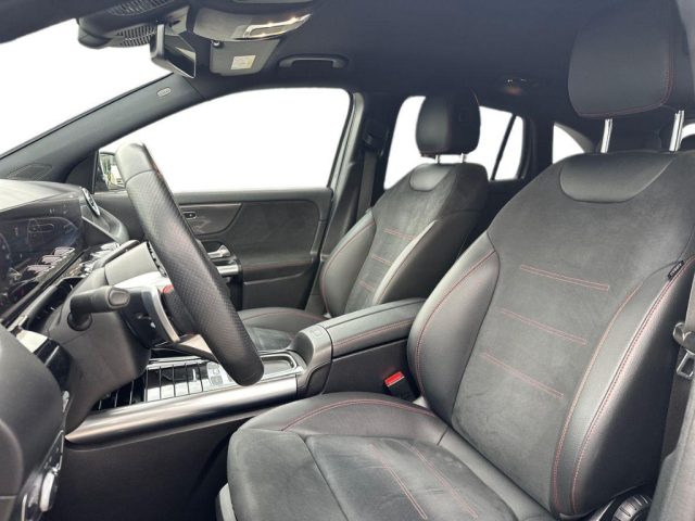 MERCEDES-BENZ GLA 200 usata, con Controllo automatico clima