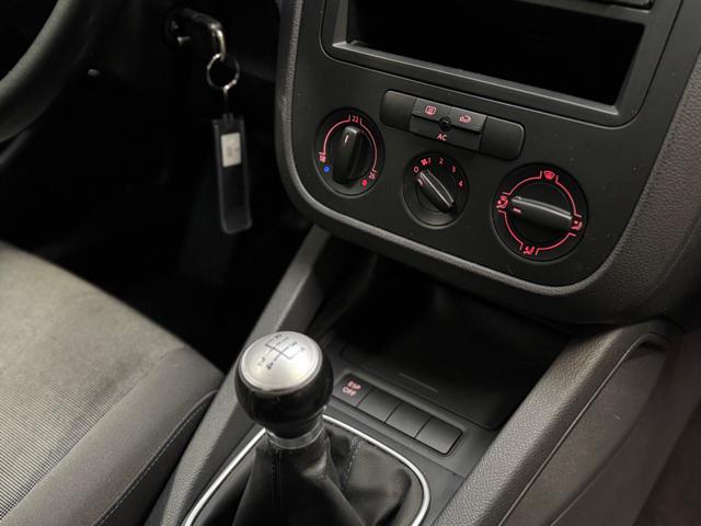 VOLKSWAGEN Golf usata, con ESP