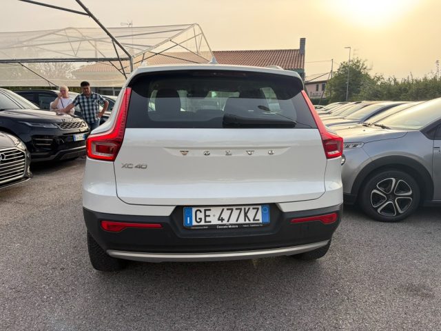 VOLVO XC40 usata, con Alzacristalli elettrici