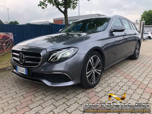 MERCEDES-BENZ E 200 usata, con ABS