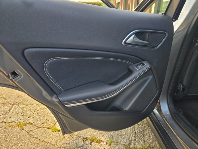 MERCEDES-BENZ GLA 200 usata 78