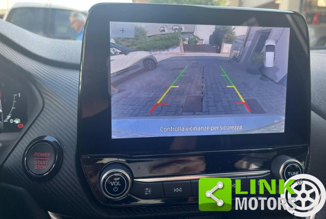FORD Fiesta usata, con Controllo automatico clima