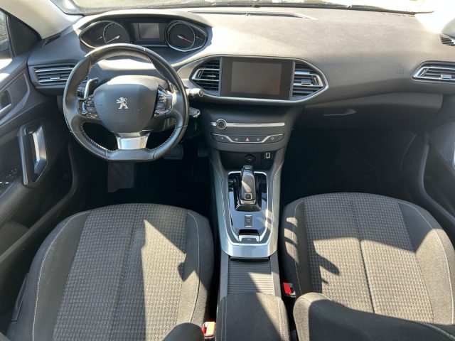 PEUGEOT 308 usata, con Boardcomputer
